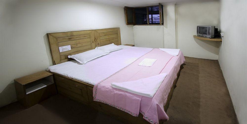 The Shivalik Hotel Manali  Exterior photo